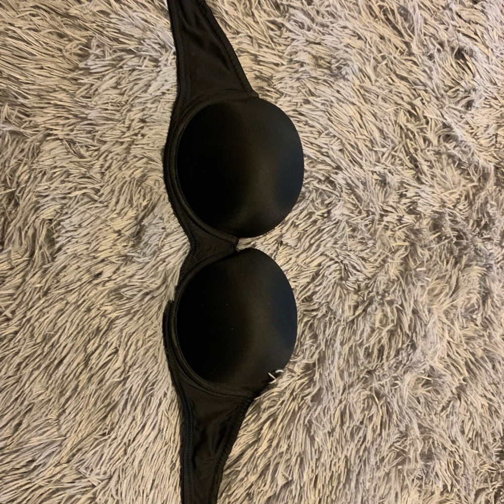 🌈💕VS PINK STRAPLESS BRA !